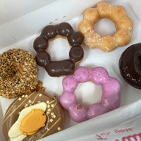 Photo taken at Mister Donut by ミンキ~♥︎ III on 3/27/2022