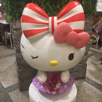 Photo taken at Hello Kitty Orchid Garden by ミンキ~♥︎ III on 4/1/2018