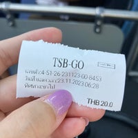 Photo taken at BMTA Bus Stop สายใต้ใหม่ (Bangkok Bus Terminal) by ミンキ~♥︎ III on 11/22/2023