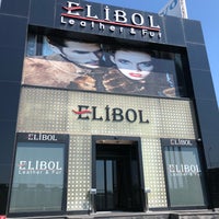 Foto diambil di Elibol Leather and Fur oleh amirhossein h. pada 7/9/2019