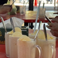Photo taken at Klebang Original Coconut Milk Shake by ENKY on 3/24/2024