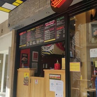 Photo taken at Hot Hot Burger Bar by Antonis T. on 4/2/2022