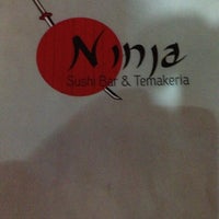 Foto tirada no(a) Ninja Sushi Bar por Eider C. em 2/23/2013