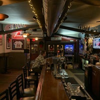 Foto tirada no(a) Mac&amp;#39;s Tavern por Pete C. em 12/19/2019