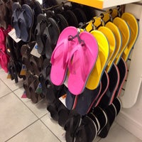 crocs store woodfield