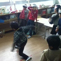 Photo taken at 川崎市立 東高津小学校 by Junji H. on 11/3/2012