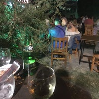 9/17/2021 tarihinde Gökhan K.ziyaretçi tarafından Deli Mavi Cafe &amp;amp; Bar'de çekilen fotoğraf