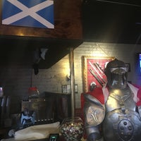 Photo taken at The Highlander Pub by Alexandre E. on 5/13/2017
