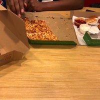 Photo taken at Domino&amp;#39;s Pizza by Safa7 B. on 9/26/2019