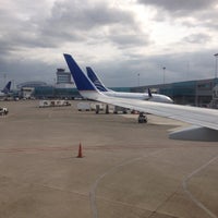 Foto diambil di Aeropuerto Internacional de Tocumen (PTY) oleh Mait W. pada 4/28/2013