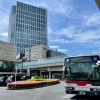 Photo taken at Futako-tamagawa Sta. Bus Stop by 真沙みゅん †. on 5/6/2023