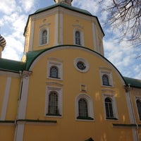 Photo taken at Воскресенский храм by Denis K. on 4/13/2013