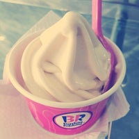 Photo taken at Baskin-Robbins by Lucy C. on 8/22/2014