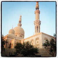 Photo taken at AbdAllah and AbdAlGhafoor Mosque مسجد عبد الله و عبد الغفور by Rafael M. on 10/12/2012