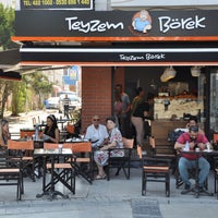 Foto diambil di Teyzem Börek oleh Teyzem Börek pada 9/29/2015