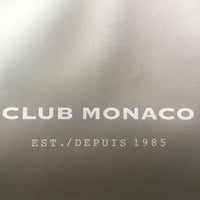 Photo taken at Club Monaco by milk inque on 7/3/2017