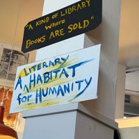 Review City Lights Bookstore