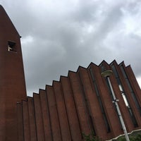 Photo taken at Opstandingskerk De Kolenkit by Liri Evren I. on 9/28/2019