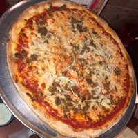 Photo taken at Giovanni&amp;#39;s Pizza by Kathie H. on 11/9/2021