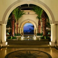 Foto diambil di Dreams Los Cabos Suites Golf Resort &amp;amp; Spa oleh Dreams Los Cabos Suites Golf Resort &amp;amp; Spa pada 2/6/2016