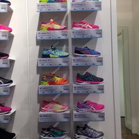 asis shoe store