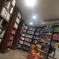 11/28/2017 tarihinde ÖzCan İ.ziyaretçi tarafından Bilge Sahaf Kitap &amp;amp; Cafe'de çekilen fotoğraf