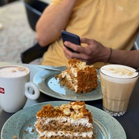 Photo taken at Кофеин / Coffe-in by Anastasiia on 5/9/2021