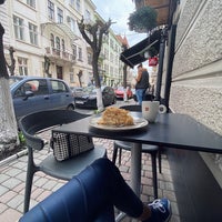 Photo taken at Кофеин / Coffe-in by Anastasiia on 5/14/2021