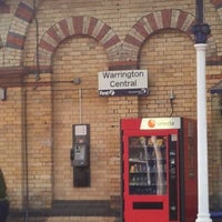 Photo taken at Warrington Central Railway Station (WAC) by Raúl Alejandro A. on 10/14/2012