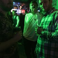 10/15/2017 tarihinde Ryan A.ziyaretçi tarafından Raven Lounge'de çekilen fotoğraf