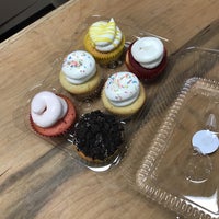 Photo taken at Let Them Eat Cupcakes by Jason P. on 5/27/2017