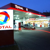 Photo taken at TOTAL Station by total deutschland n on 9/21/2016