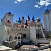 Photo taken at Excalibur Hotel &amp;amp; Casino by Giuliano R. on 4/8/2024