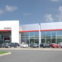 Das Foto wurde bei Colonial Toyota von Colonial Toyota am 7/24/2014 aufgenommen