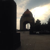 Foto diambil di Monumento a la Revolución Mexicana oleh Elizabeth C. pada 5/2/2016