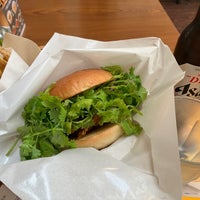 Photo taken at Freshness Burger by shunshunshun90s on 6/24/2023