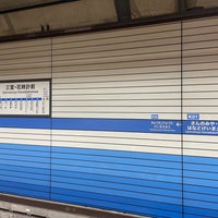 Photo taken at Sannomiya-Hanadokeimae Station (K01) by changmoon w. on 7/22/2023