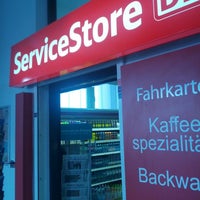 6/10/2013에 Johannes M.님이 ServiceStore DB - S-Bahnhof Messe Nord에서 찍은 사진