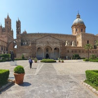 Photo taken at Cattedrale di Palermo by Jenda on 6/29/2019