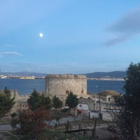 Photo taken at Arinna Müze Cafe by Ayşen Y. on 11/12/2016