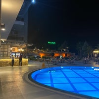 Foto diambil di Hierapark Thermal &amp; Spa Hotel oleh srtç pada 9/28/2022