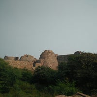 Photo taken at Tughlaqabad Fort by Divyashree M. on 11/20/2017