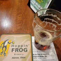 Foto diambil di Hoppin&amp;#39; Frog Brewery oleh Daniel S. pada 10/13/2022