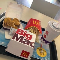 Photo taken at McDonald&amp;#39;s by Yasin Ö. on 6/23/2019
