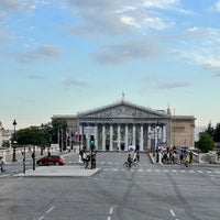 Foto scattata a Royal Madeleine da Ediz A. il 5/30/2022