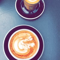 8/29/2017にنورةがOver Under Coffeeで撮った写真