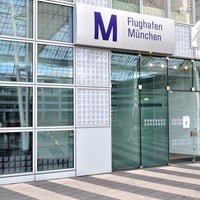 Foto diambil di Airport Shuttle Munich Central Personenbeförderung oleh airport shuttle munich central personenbeforderung pada 8/12/2016