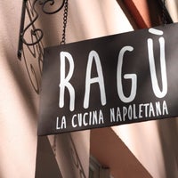 Das Foto wurde bei Ragù von Ragù am 10/6/2015 aufgenommen