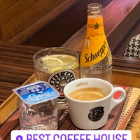 Foto tirada no(a) Best Coffee House por Hüseyin Hasan T. em 1/6/2024