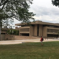 Photo taken at S.I. Newhouse School of Public Communications by Fanny L. on 8/28/2017